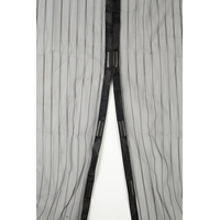 Dveřní síť proti hmyzu