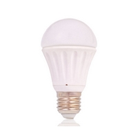 Platinium LED žiarovka E27, 5W teplá biela