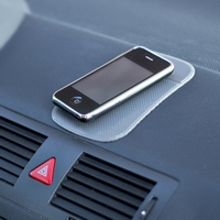 Platinium Nanopodložka do auta sivá