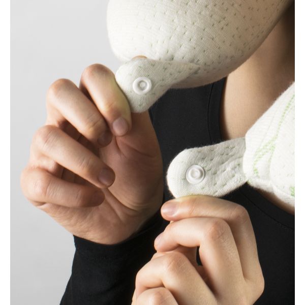 Romeo Šijový vankúšik  MEMORY BAMBOO 32 x 30 cm